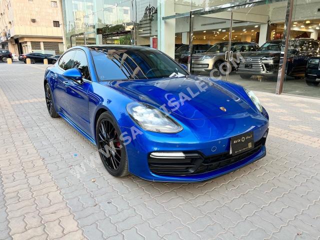 2019 Porsche Panamera