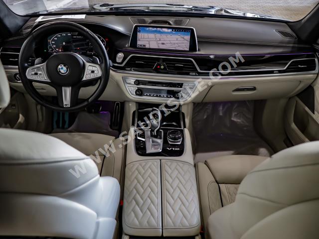 2020 بي ام دبليو الفئة السابعة 760 إل أي إم