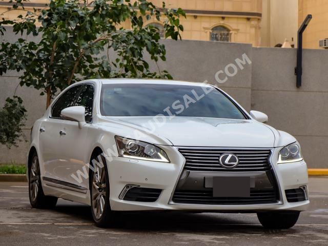 2013 لكزس إل إس 460 إل