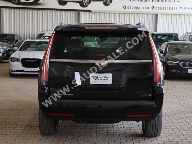 2020 Cadillac Escalade Platinum