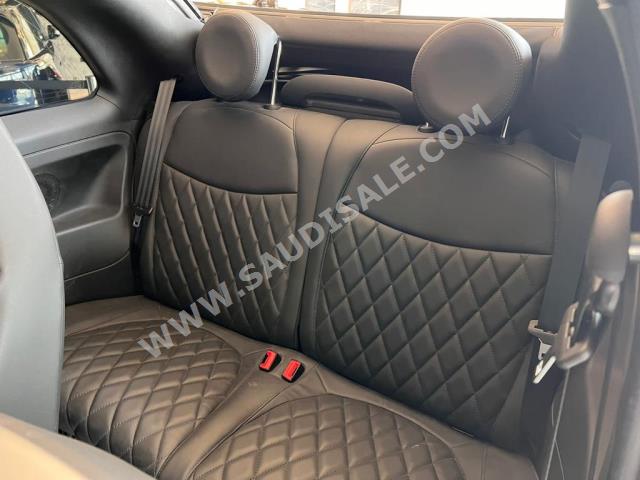 2022 فيات ابارث 595 كومبيتزيون