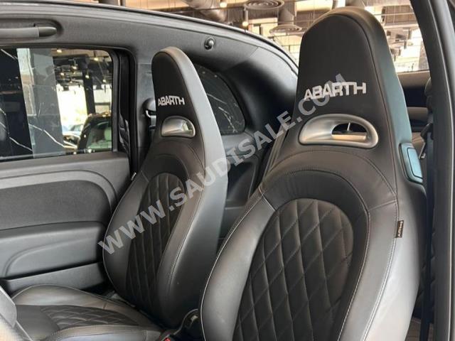 2022 فيات ابارث 595 كومبيتزيون