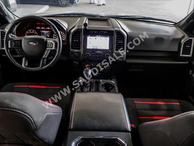 2017 فورد اف 150 اكس ال تي