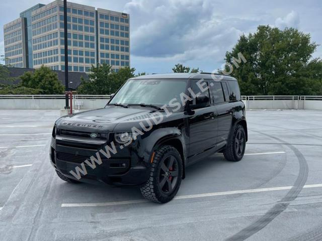 2022 لاند روفر ديفيندر اكس داينمك
