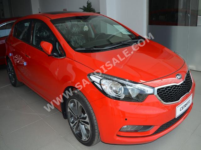 2016 كيا سيراتو هاتشباك