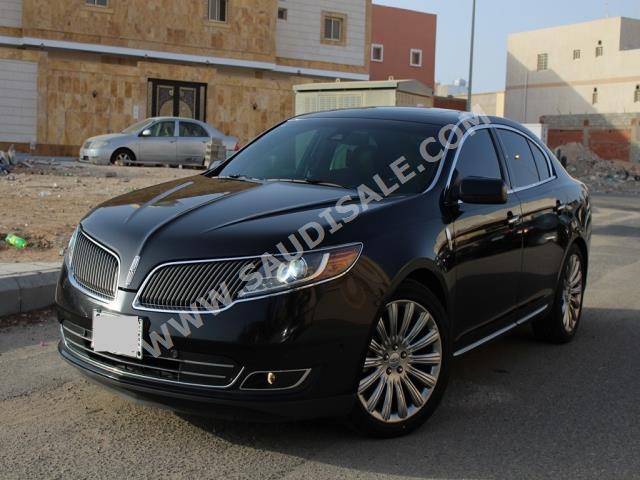 2014 Lincoln MKS