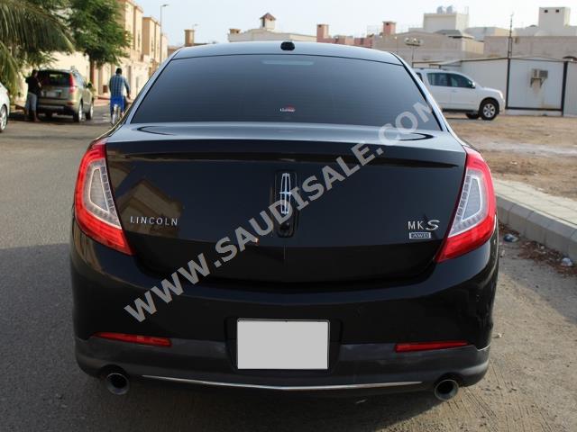 2014 Lincoln MKS