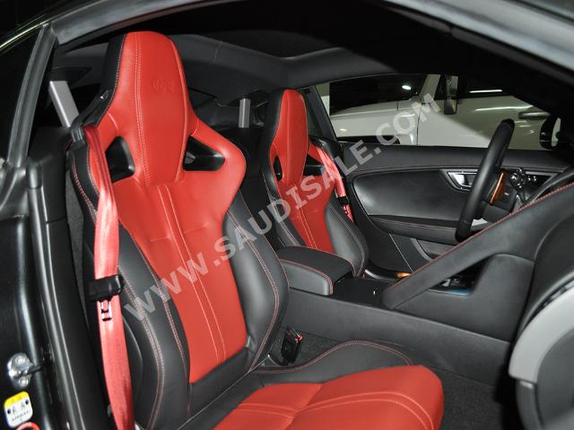 2015 Jaguar F-Type R