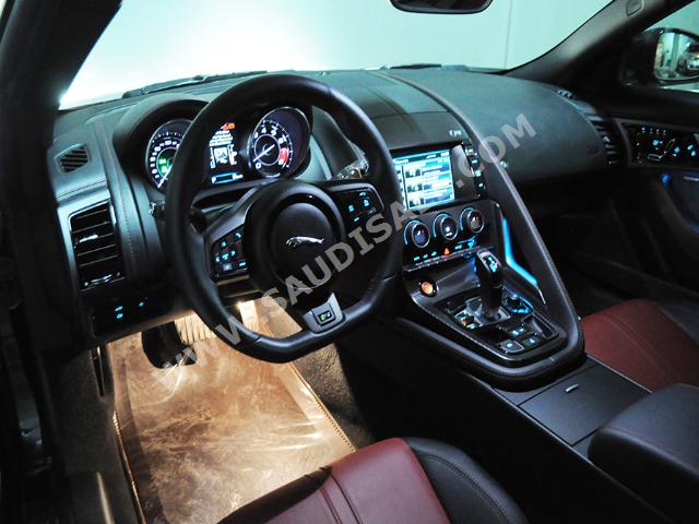 2015 Jaguar F-Type R