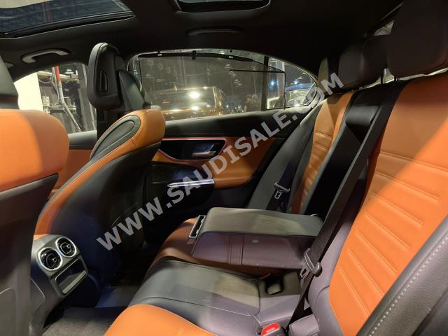 2023 مرسيدس - بنز سي 200 أي إم جي