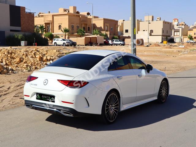 2022 مرسيدس - بنز سي إل إس 350