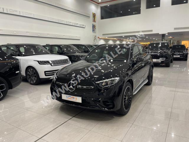 2023 مرسيدس - بنز جي إل سي 200