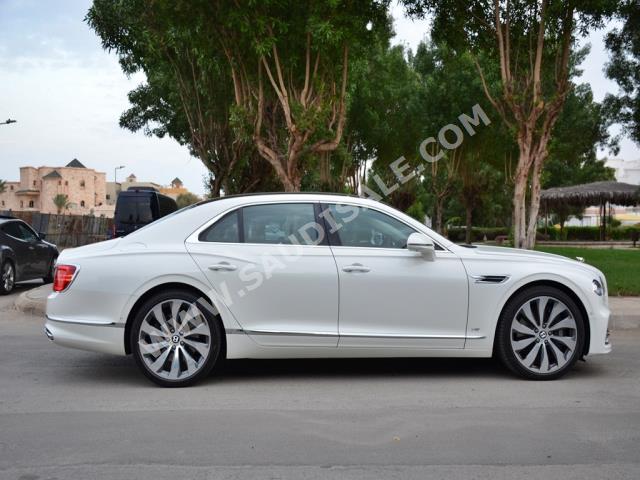 2021 بنتلي كونتيننتل فلاينج سبير