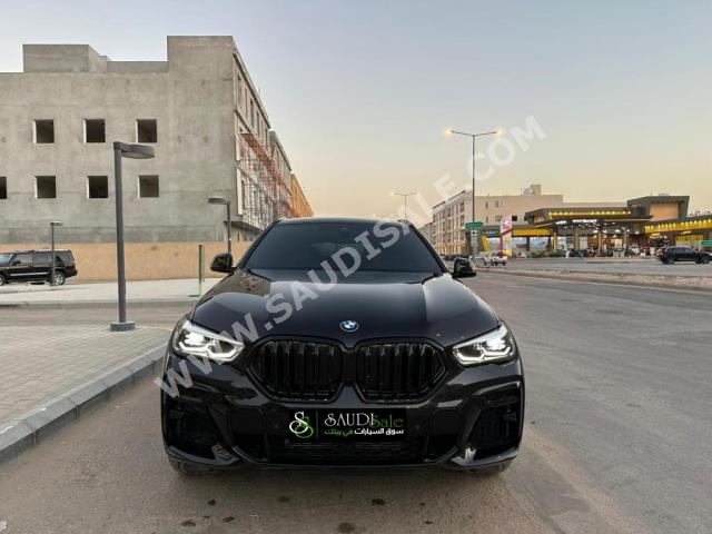 2022 بي ام دبليو الفئة اكس 6