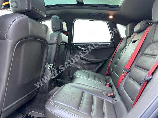 2019 بورش ماكان