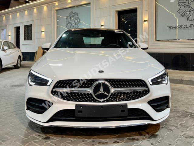 2021 مرسيدس - بنز سي إل أي 200