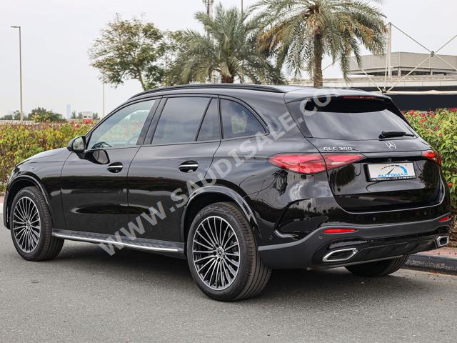 2023 Mercedes-Benz GLC 300