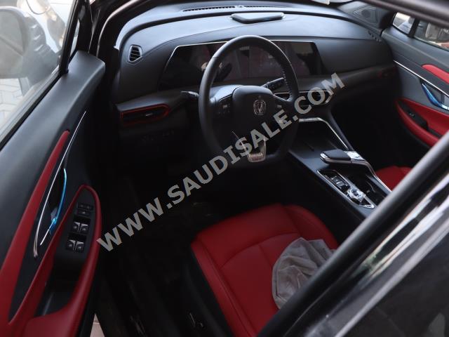 2023 شانجان يوني تي