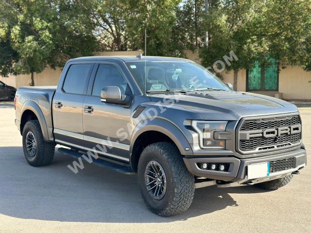 2019 فورد اف 150 رابتور