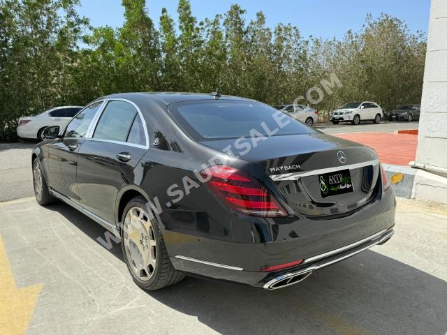 2015 مرسيدس - بنز إس 650