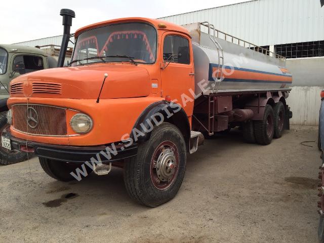 1974 مرسيدس - بنز شاحنة بوز 2624