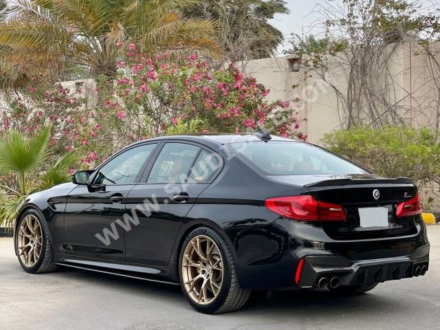 2020 بي ام دبليو الفئة ام إم 5 كومبيتيشن