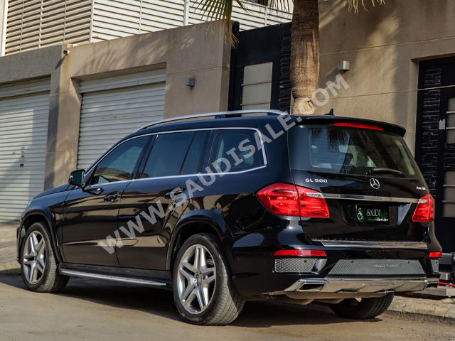 2015 مرسيدس - بنز جي إل 500 أي إم جي