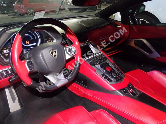 2014 Lamborghini Aventador SV Roadster