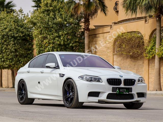 2015 BMW M Series M5
