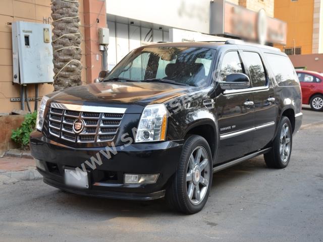 2012 كاديلاك اسكاليد