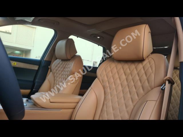 2022 جينيسيس جي في 80