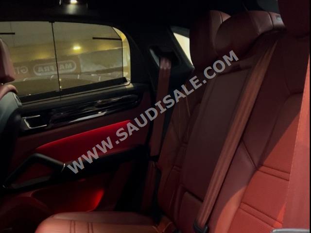 2023 بورش كايين جي تي اس