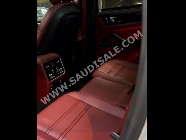 2023 بورش كايين