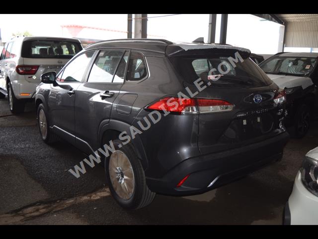 2024 تويوتا كورولا كروس