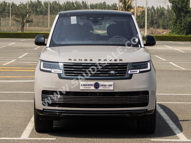 2023 لاند روفر رينج روفر اس في اوتوبيوغرافي