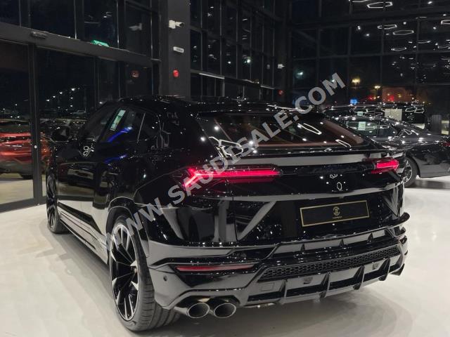 2023 لمبرجيني اوروس اس