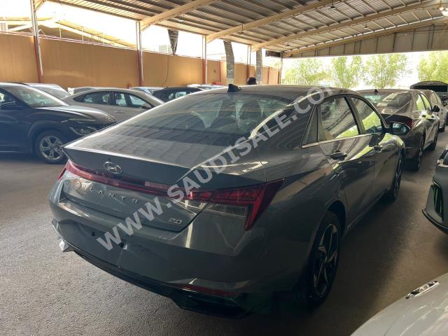 2023 هيونداي النترا