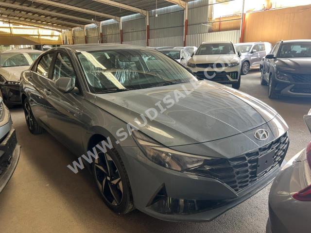 2023 هيونداي النترا