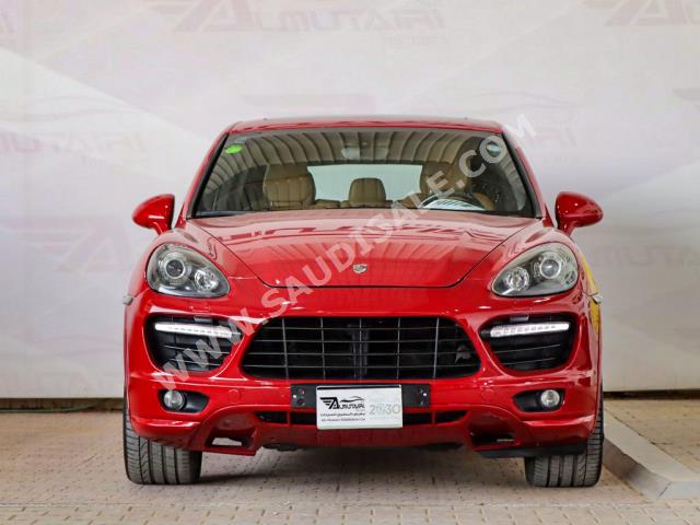 2013 بورش كايين جي تي اس