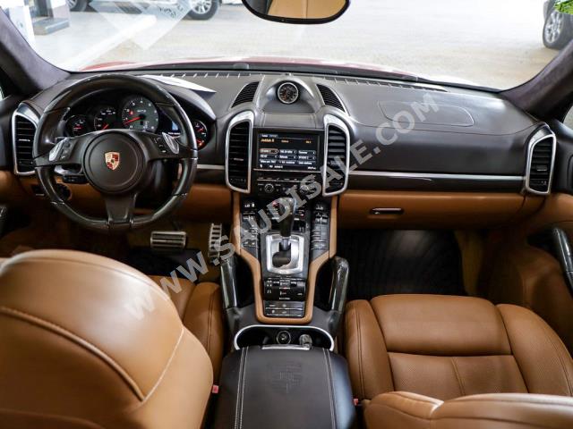 2013 بورش كايين جي تي اس