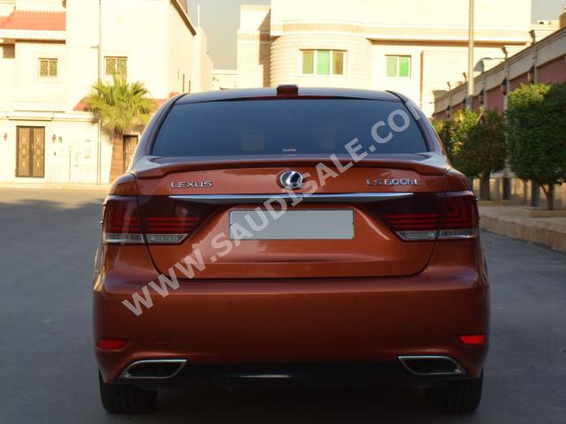 2014 Lexus LS 600h L