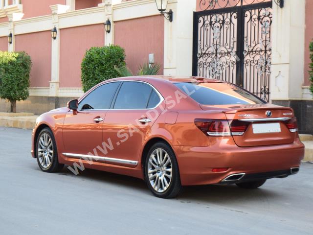 2014 Lexus LS 600h L