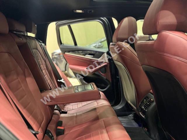 2021 بي ام دبليو الفئة اكس 4