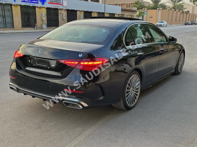 2022 مرسيدس - بنز سي 200 أي إم جي