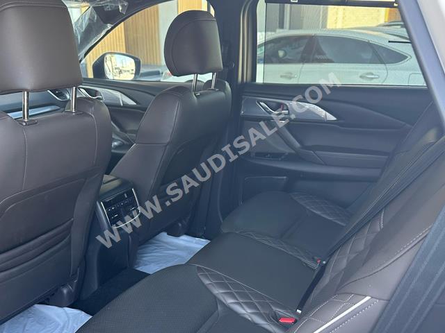 2022 مازدا سي اكس 9 سقنتشر