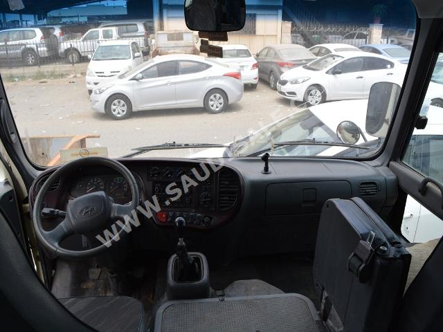 2012 Hyundai Bus County