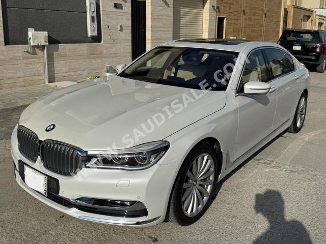 2016 بي ام دبليو الفئة السابعة 740 إل أي