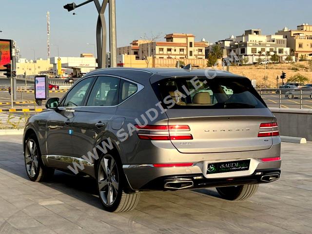 2021 جينيسيس جي في 80