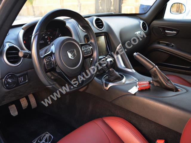 2016 Dodge Viper GTS