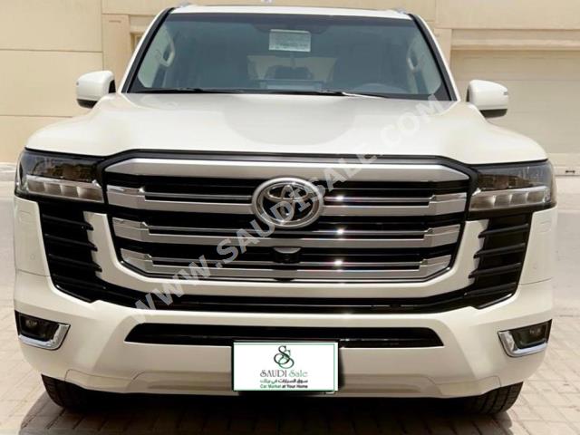 2023 تويوتا لاند كروزر جي اكس ار4